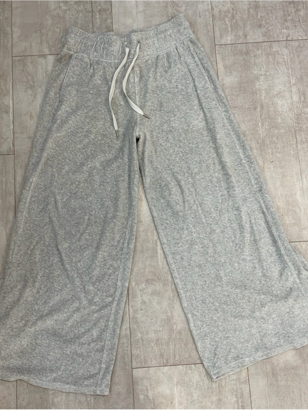 Lululemon Wide Leg Split Hem Gray Velour Lounge Pants Sz 6 Drawstring